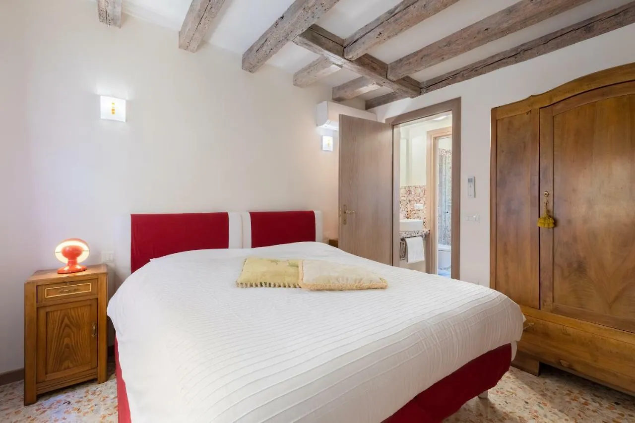 Ca' Marcello - Biennale Apartment Venice Italy
